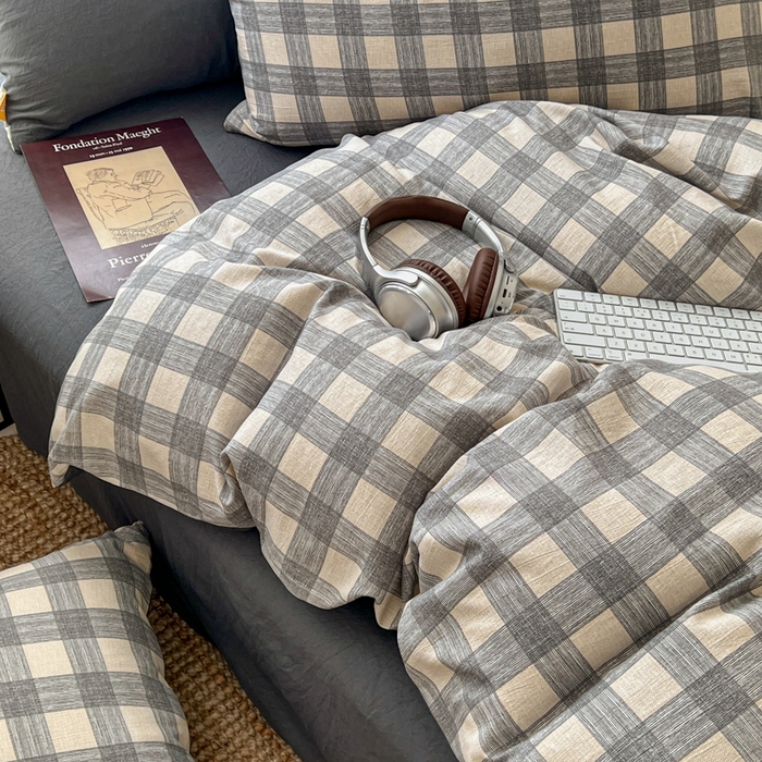 91家纺网 家纺一手货源 找家纺 希丞家居 2025新款学生季格子加厚亚麻皱皱纱四件套（提供买家秀） 亚麻灰格