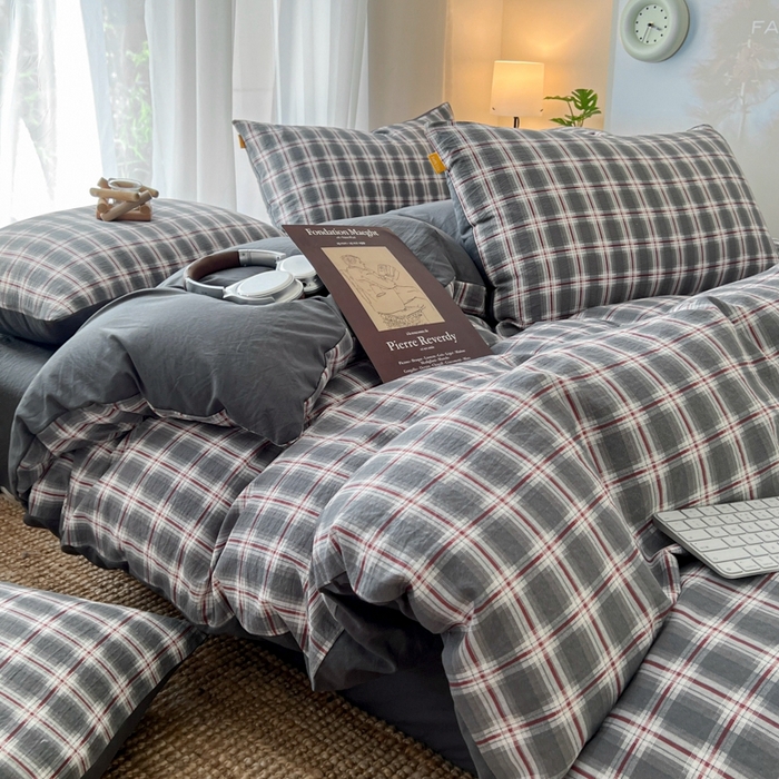 91家纺网 家纺一手货源 找家纺 希丞家居 2025新款学生季格子加厚亚麻皱皱纱四件套（提供买家秀） 烟雾灰格