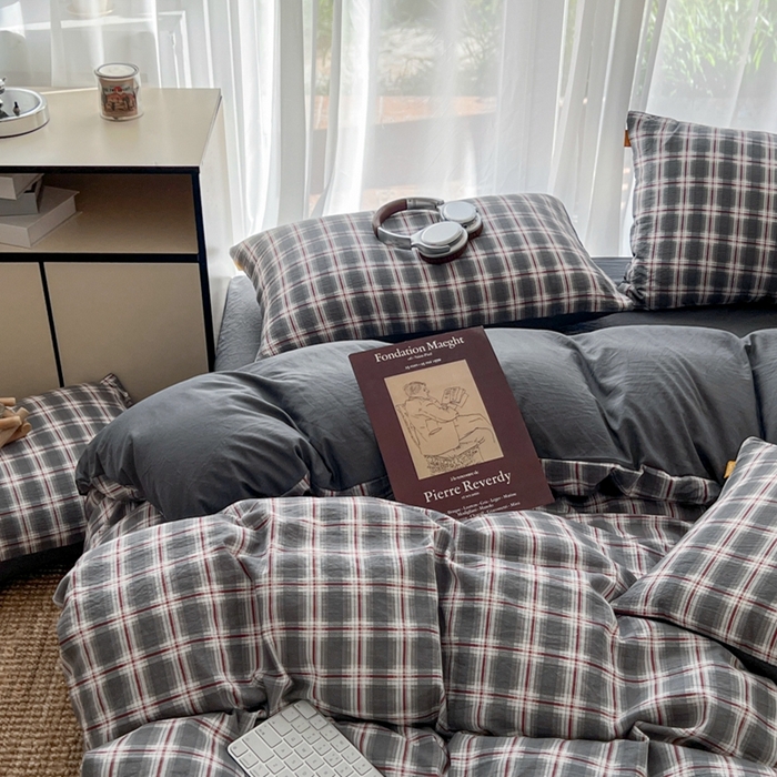 91家纺网 家纺一手货源 找家纺 希丞家居 2025新款学生季格子加厚亚麻皱皱纱四件套（提供买家秀） 烟雾灰格