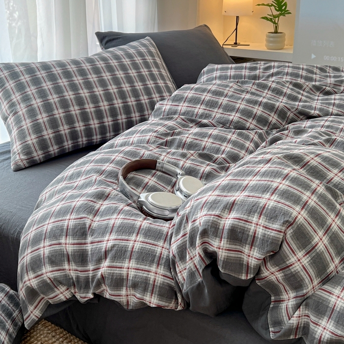 91家纺网 家纺一手货源 找家纺 希丞家居 2025新款学生季格子加厚亚麻皱皱纱四件套（提供买家秀） 烟雾灰格