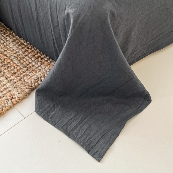 91家纺网 家纺一手货源 找家纺 希丞家居 2025新款学生季格子加厚亚麻皱皱纱四件套（提供买家秀） 烟雾灰格