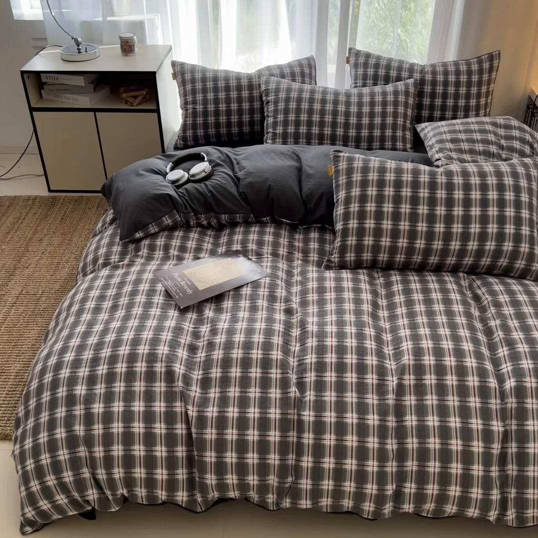 91家纺网 家纺一手货源 找家纺 希丞家居 2025新款学生季格子加厚亚麻皱皱纱四件套（提供买家秀） 烟雾灰格