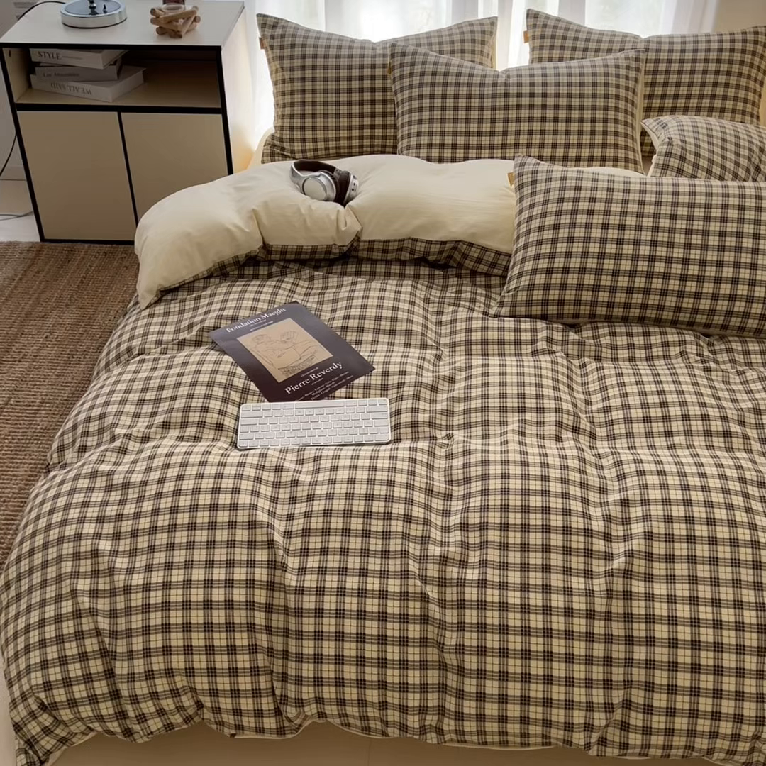 91家纺网 家纺一手货源 找家纺 希丞家居 2025新款学生季格子加厚亚麻皱皱纱四件套（提供买家秀） 慵懒黑格