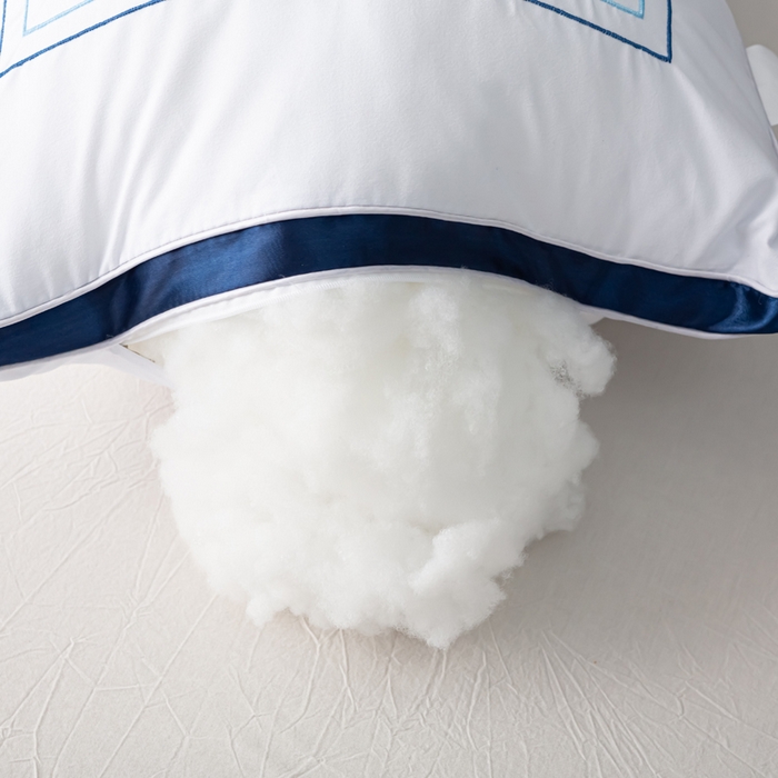 91家纺网 家纺一手货源 找家纺 永乐枕芯 2025新款全棉新品酒店羽丝绒枕芯回字绣立体枕头 蓝色 48*74cm中枕/只