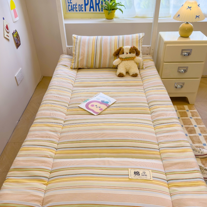 91家纺网 家纺一手货源 找家纺 默忆 2025新款学生新疆棉花床褥褥子 黄色横条纹