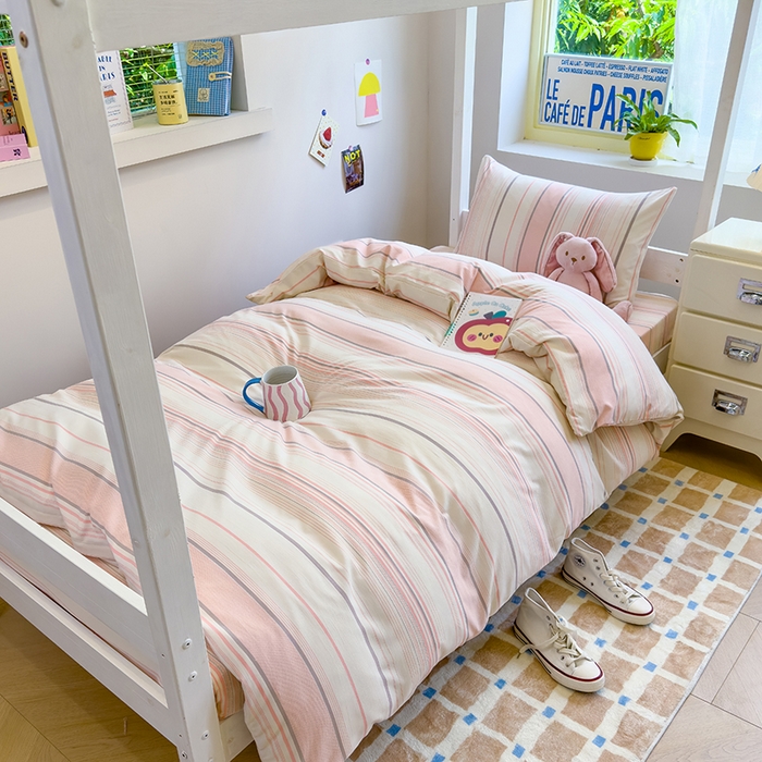 91家纺网 家纺一手货源 找家纺 默忆 2025新款亲肤水洗棉学生三件套 粉色条纹