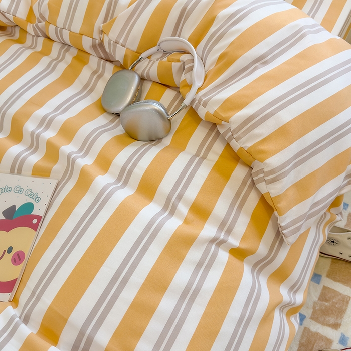 91家纺网 家纺一手货源 找家纺 默忆 2025新款亲肤水洗棉学生三件套 黄色条纹