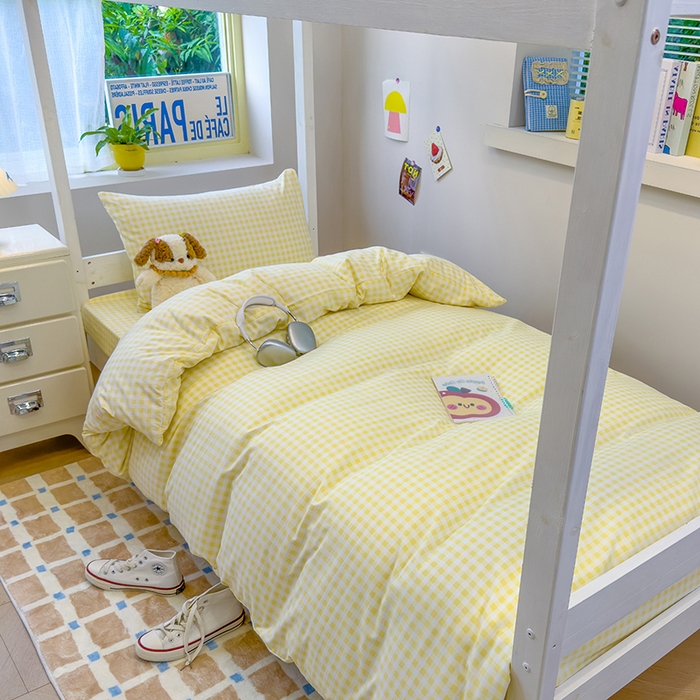 91家纺网 家纺一手货源 找家纺 默忆 2025新款亲肤水洗棉学生三件套 黄色小格子