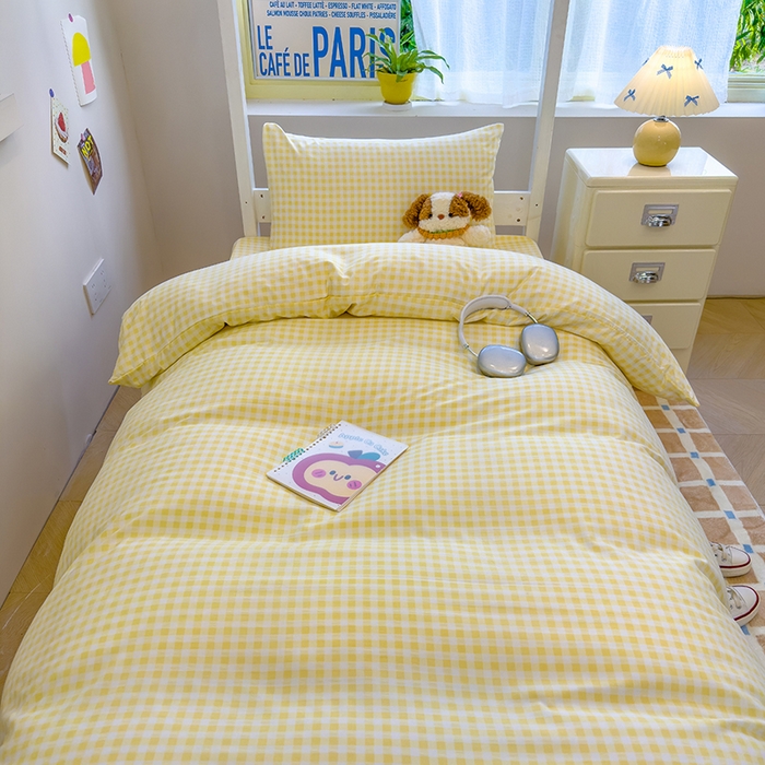 91家纺网 家纺一手货源 找家纺 默忆 2025新款亲肤水洗棉学生三件套 黄色小格子