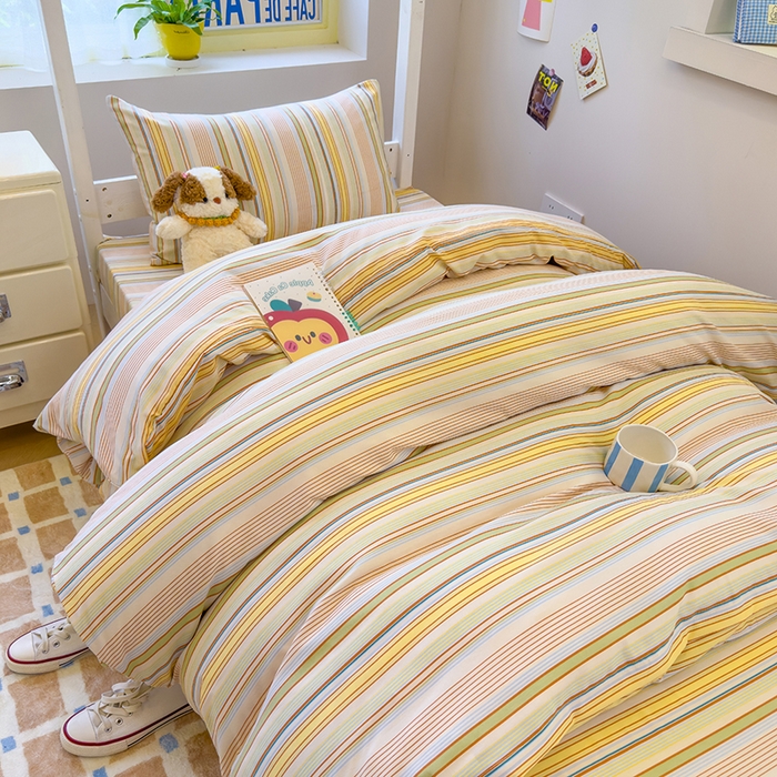 91家纺网 家纺一手货源 找家纺 默忆 2025新款亲肤水洗棉学生三件套 蓝黄条纹