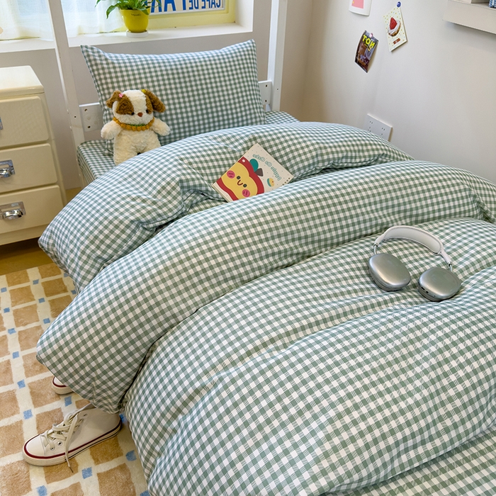 91家纺网 家纺一手货源 找家纺 默忆 2025新款亲肤水洗棉学生三件套 绿白小格