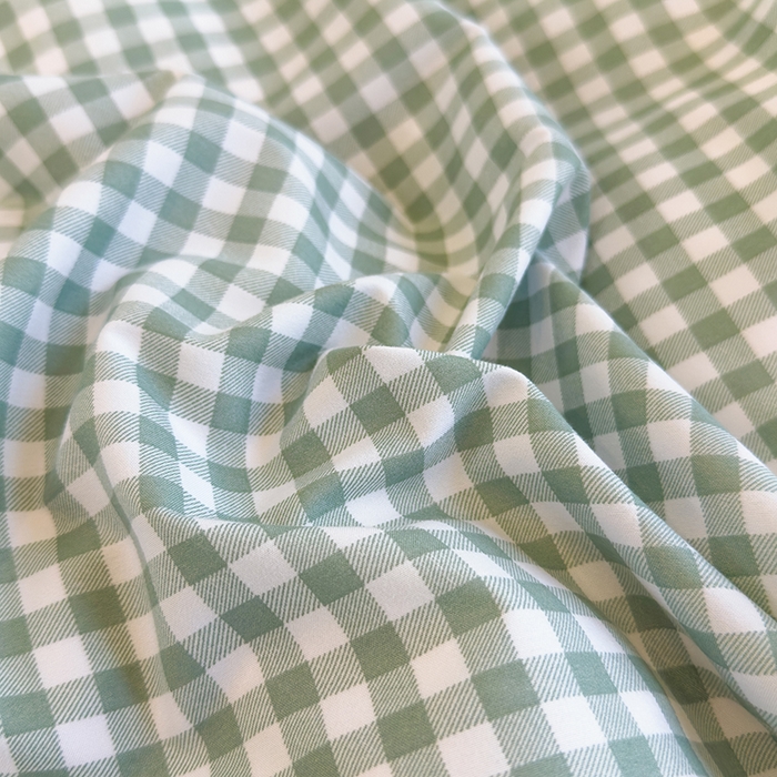 91家纺网 家纺一手货源 找家纺 默忆 2025新款亲肤水洗棉学生三件套 绿白小格