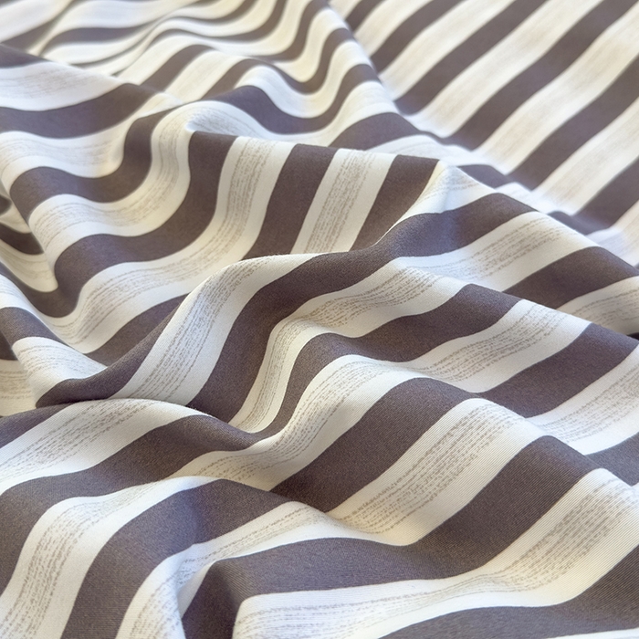 91家纺网 家纺一手货源 找家纺 默忆 2025新款亲肤水洗棉学生三件套 浅咖条纹