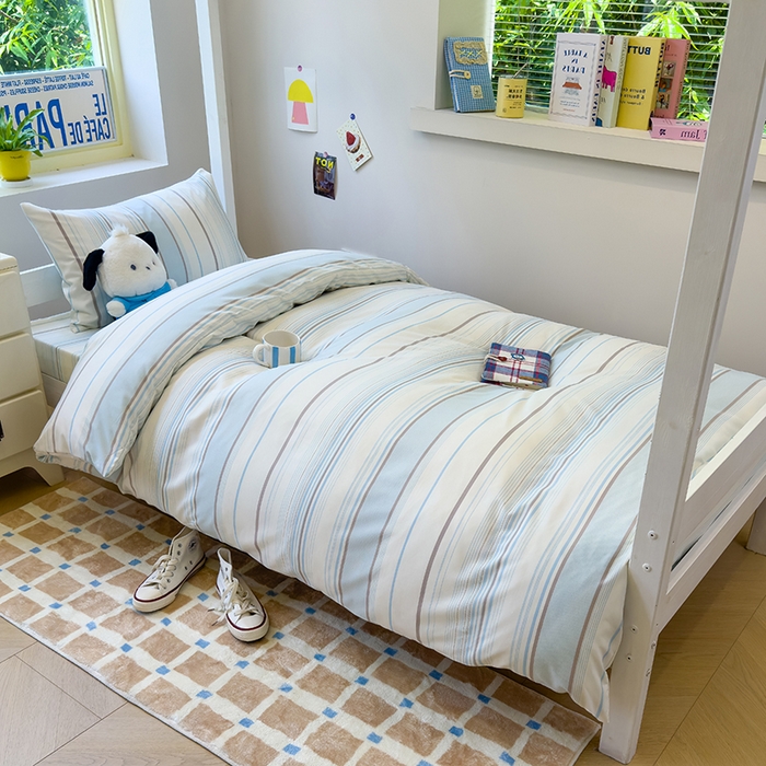 91家纺网 家纺一手货源 找家纺 默忆 2025新款亲肤水洗棉学生三件套 浅蓝条纹