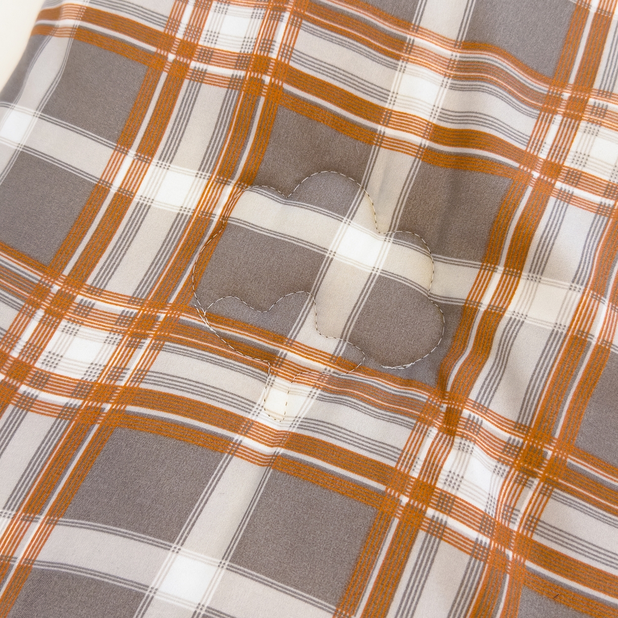 91家纺网 家纺一手货源 找家纺 默忆 2025新款新疆棉学生棉花被 被子被芯 咖灰中格