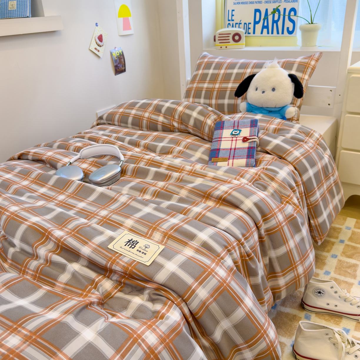 91家纺网 家纺一手货源 找家纺 默忆 2025新款新疆棉学生棉花被 被子被芯 咖灰中格