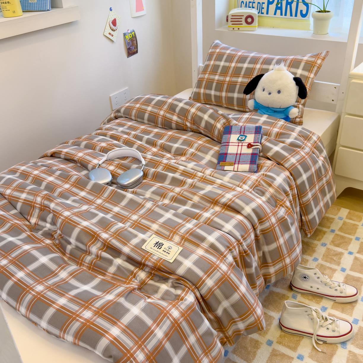 91家纺网 家纺一手货源 找家纺 默忆 2025新款新疆棉学生棉花被 被子被芯 咖灰中格