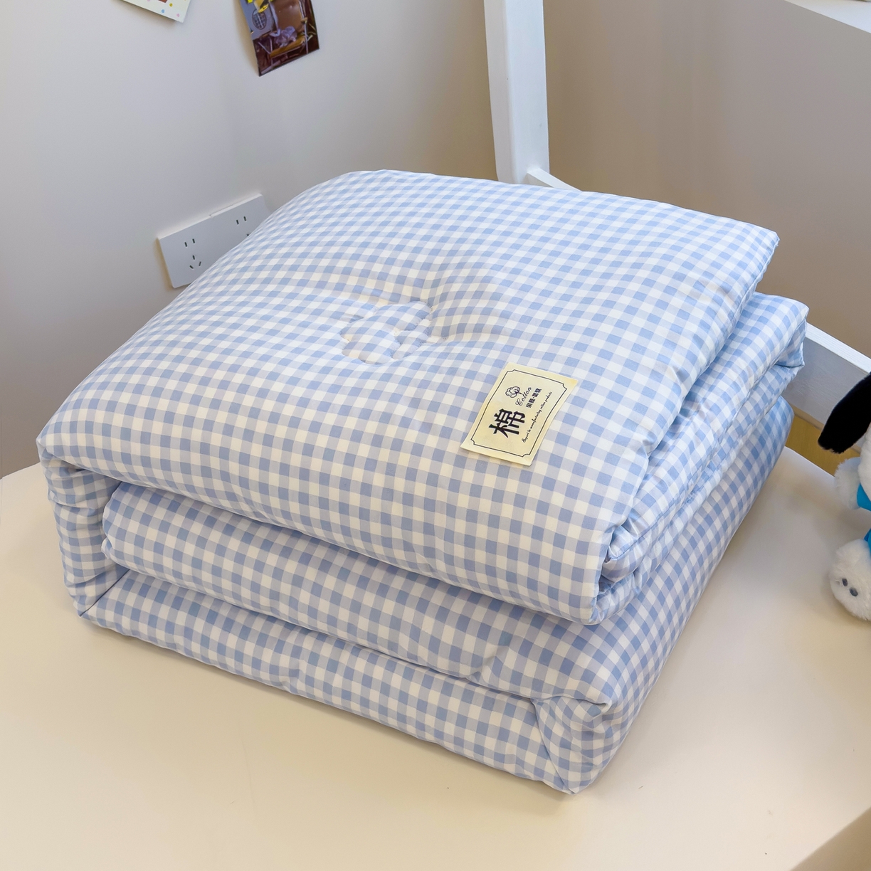 91家纺网 家纺一手货源 找家纺 默忆 2025新款新疆棉学生棉花被 被子被芯 浅蓝白小格