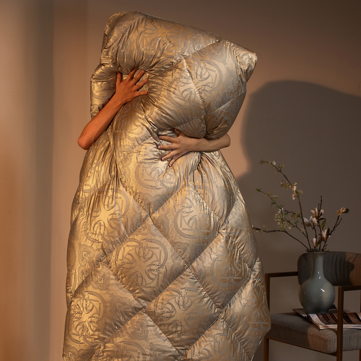 91家纺网 家纺一手货源 找家纺 织梦人羽绒工厂店 2025新款高蓬松羽绒羽毛被大牌同款花型-高精密提花系列 高精密提花-爱玛金