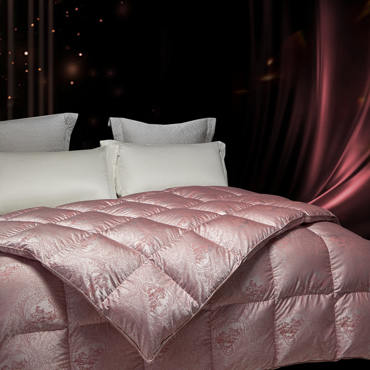 91家纺网 家纺一手货源 找家纺 织梦人羽绒工厂店 2025新款高蓬松羽绒羽毛被大牌同款花型-高精密提花系列高精密提花-罗马庄园豆沙