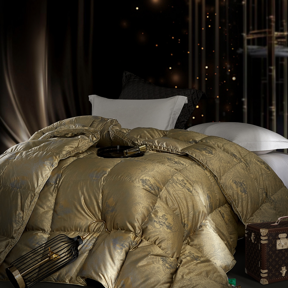 91家纺网 家纺一手货源 找家纺 织梦人羽绒工厂店 2025新款高蓬松羽绒羽毛被大牌同款花型-高精密提花系列 高精密提花-罗马庄园古铜