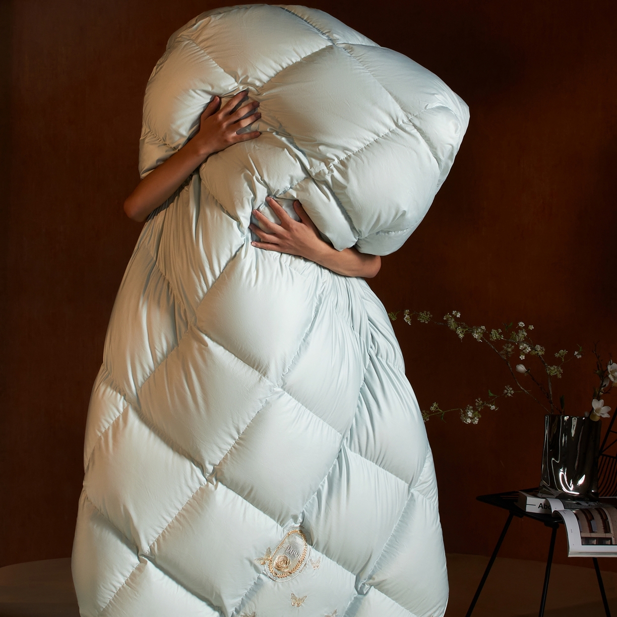 91家纺网 家纺一手货源 找家纺 织梦人羽绒工厂店2025新款高蓬松羽绒被95鹅绒大牌同款花型-绣花蝶韵蝶舞drio 蝶羽-水绿