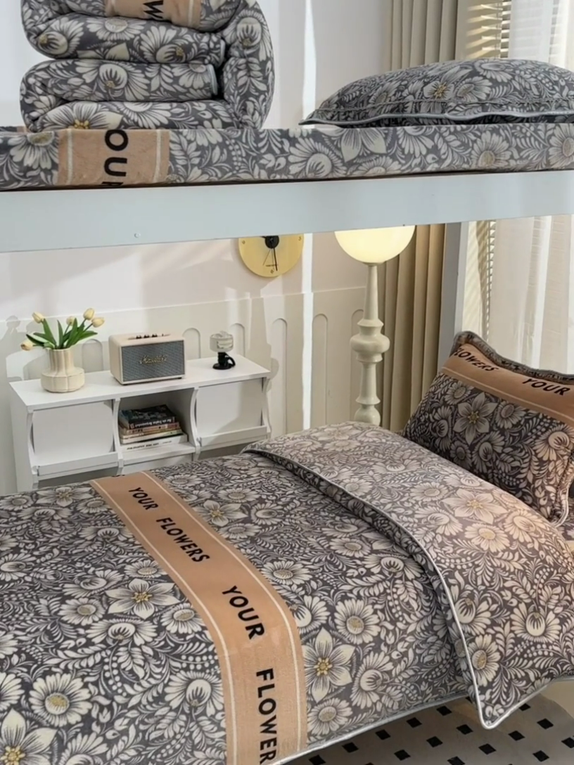 91家纺网 家纺一手货源 找家纺 芯诗曼家纺 2025新款金貂绒牛奶绒印花三件套 繁花嫩叶