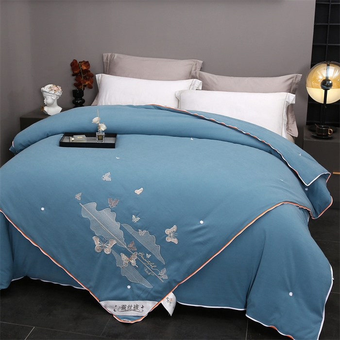 91家纺网 家纺一手货源 找家纺 （总）恒鑫 2025新款全棉绣花桑蚕丝冬被春秋被拉链二合一子母被