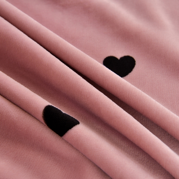 91家纺网 家纺一手货源 找家纺 芯诗曼家纺 2025新款金貂绒牛奶绒印花三件套 蝴蝶结