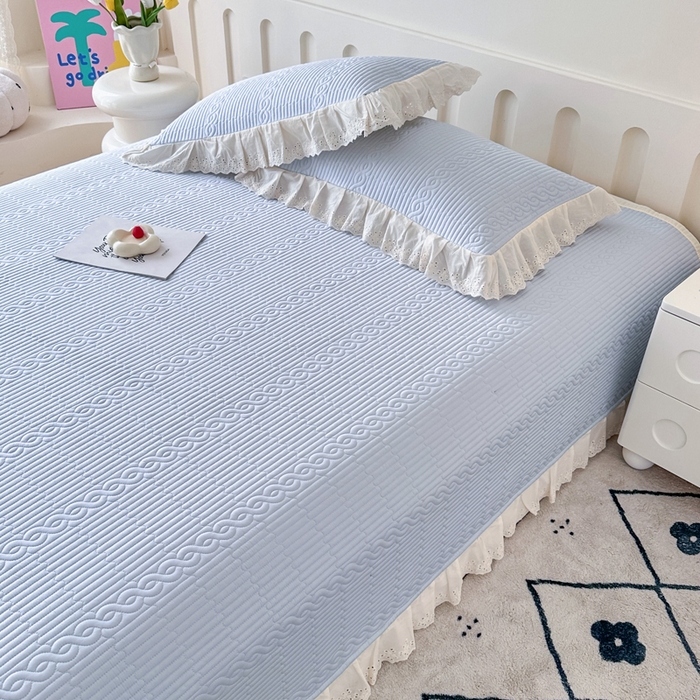 91家纺网 家纺一手货源 找家纺 岚吉家纺 2025新款莫代尔印花床盖 天青色