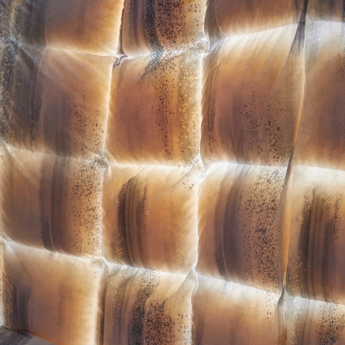 91家纺网 家纺一手货源 找家纺 织梦人羽绒工厂店 2025新款高蓬松羽绒95鹅绒大牌同款花型莫代尔印花 琥珀之光烟灰