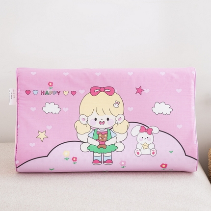 91家纺网 家纺一手货源 找家纺 大黄蜂家居家纺 2025新款全棉13372棉儿童卡通乳胶枕套 嗨皮女孩