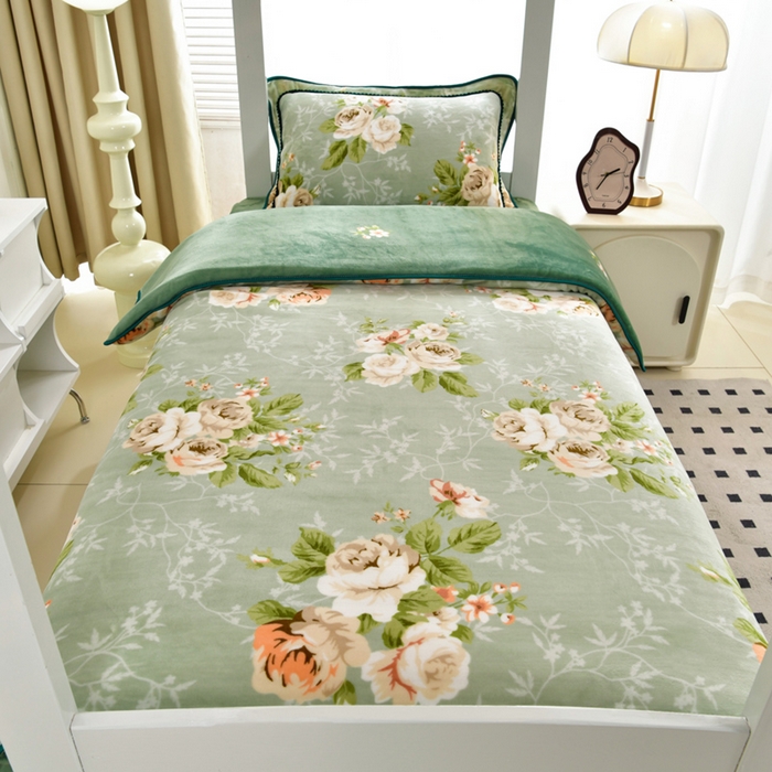 91家纺网 家纺一手货源 找家纺 芯诗曼家纺 2025新款金貂绒牛奶绒印花三件套 花样情怀