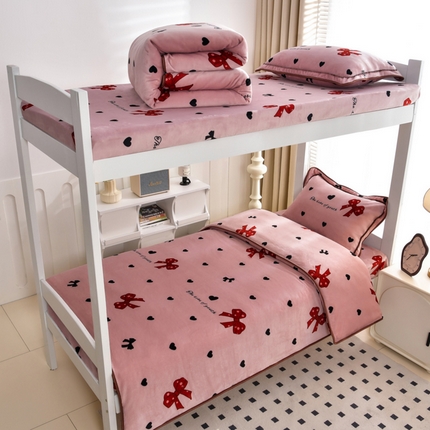 91家纺网 家纺一手货源 找家纺 （总）芯诗曼家纺 2025新款金貂绒牛奶绒印花三件套