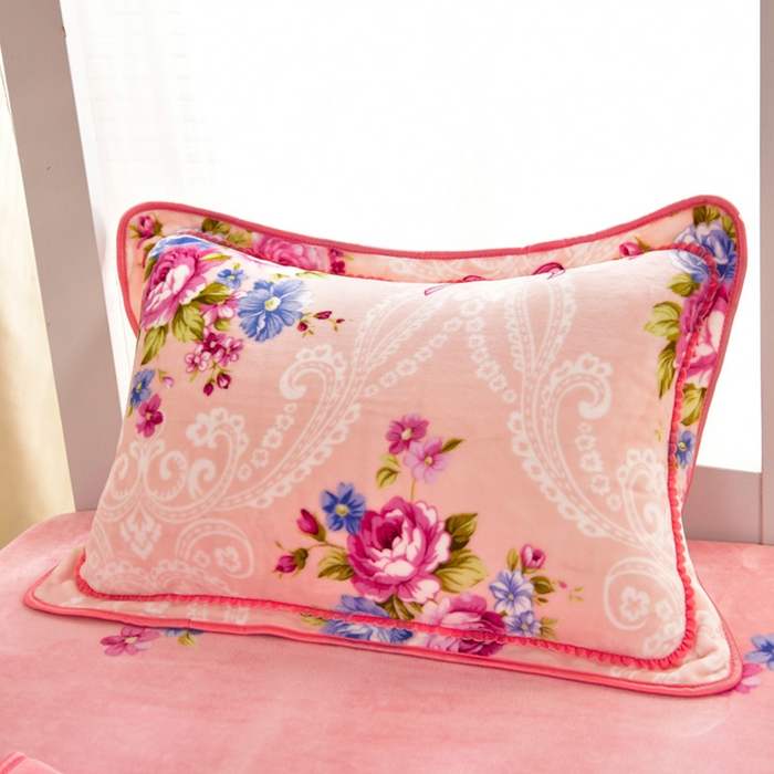 91家纺网 家纺一手货源 找家纺 芯诗曼家纺 2025新款金貂绒牛奶绒印花三件套 富贵牡丹