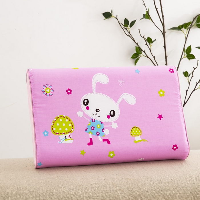 91家纺网 家纺一手货源 找家纺 大黄蜂家居家纺 2025新款全棉13372棉儿童卡通乳胶枕套 兔宝贝