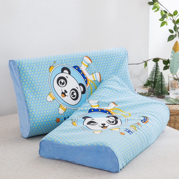 91家纺网 家纺一手货源 找家纺 大黄蜂家居家纺 2025新款全棉13372棉儿童卡通乳胶枕套 嗨皮熊猫