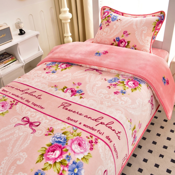 91家纺网 家纺一手货源 找家纺 芯诗曼家纺 2025新款金貂绒牛奶绒印花三件套 富贵牡丹