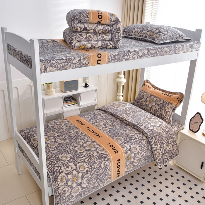 91家纺网 家纺一手货源 找家纺 芯诗曼家纺 2025新款金貂绒牛奶绒印花三件套 繁花嫩叶