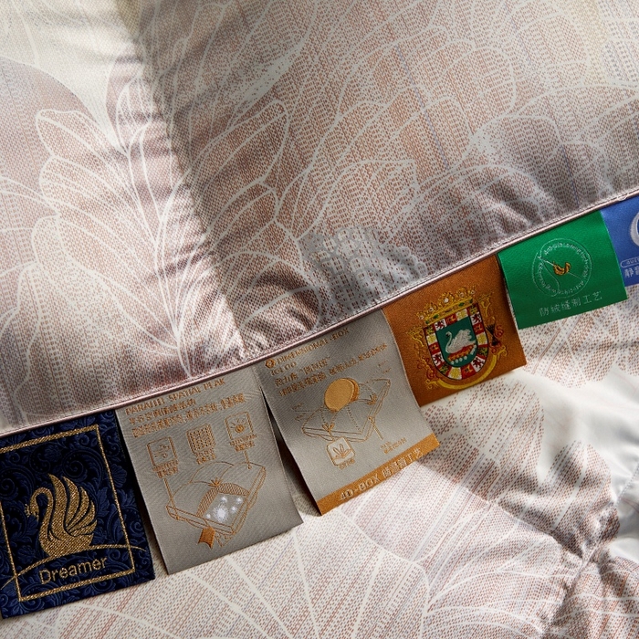 91家纺网 家纺一手货源 找家纺 织梦人羽绒工厂店 2025新款高蓬松羽绒95鹅绒大牌同款花型莫代尔印花 国色天香-豆沙