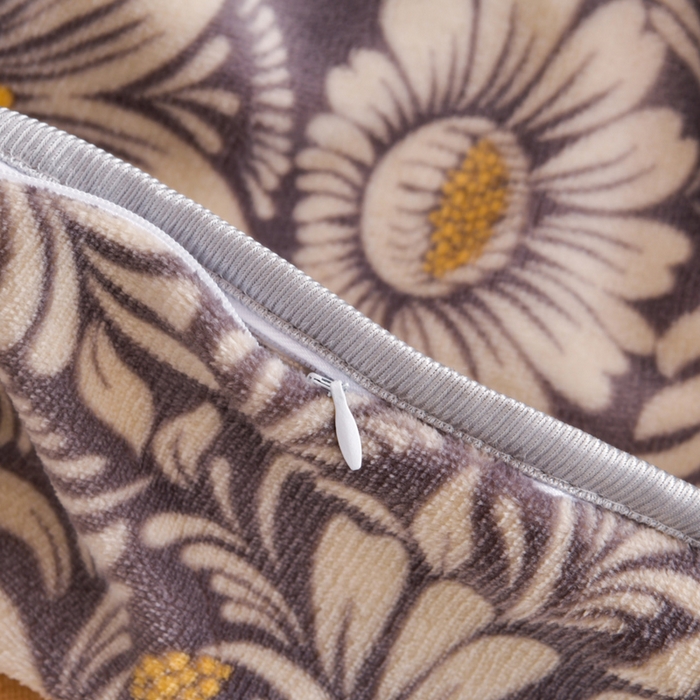 91家纺网 家纺一手货源 找家纺 芯诗曼家纺 2025新款金貂绒牛奶绒印花三件套 繁花嫩叶