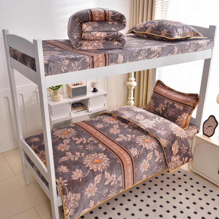 91家纺网 家纺一手货源 找家纺 （总）芯诗曼家纺 2025新款金貂绒牛奶绒印花三件套