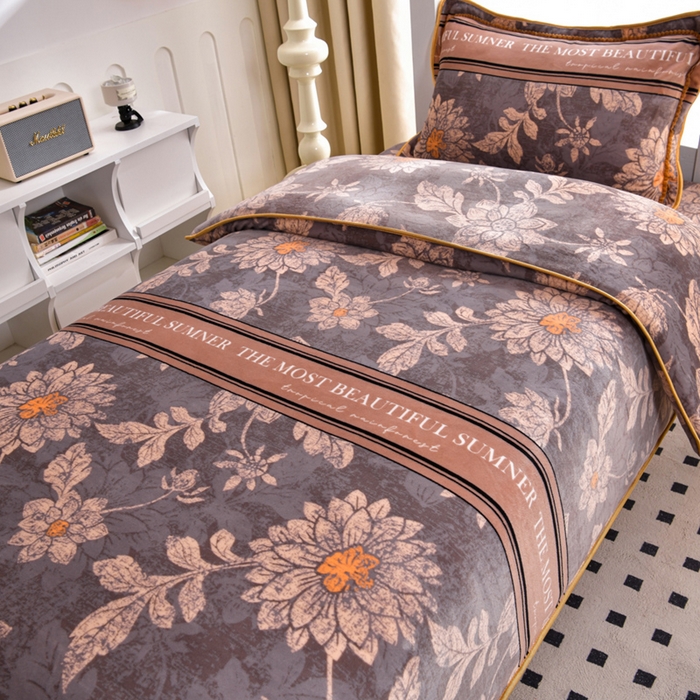 91家纺网 家纺一手货源 找家纺 （总）芯诗曼家纺 2025新款金貂绒牛奶绒印花三件套