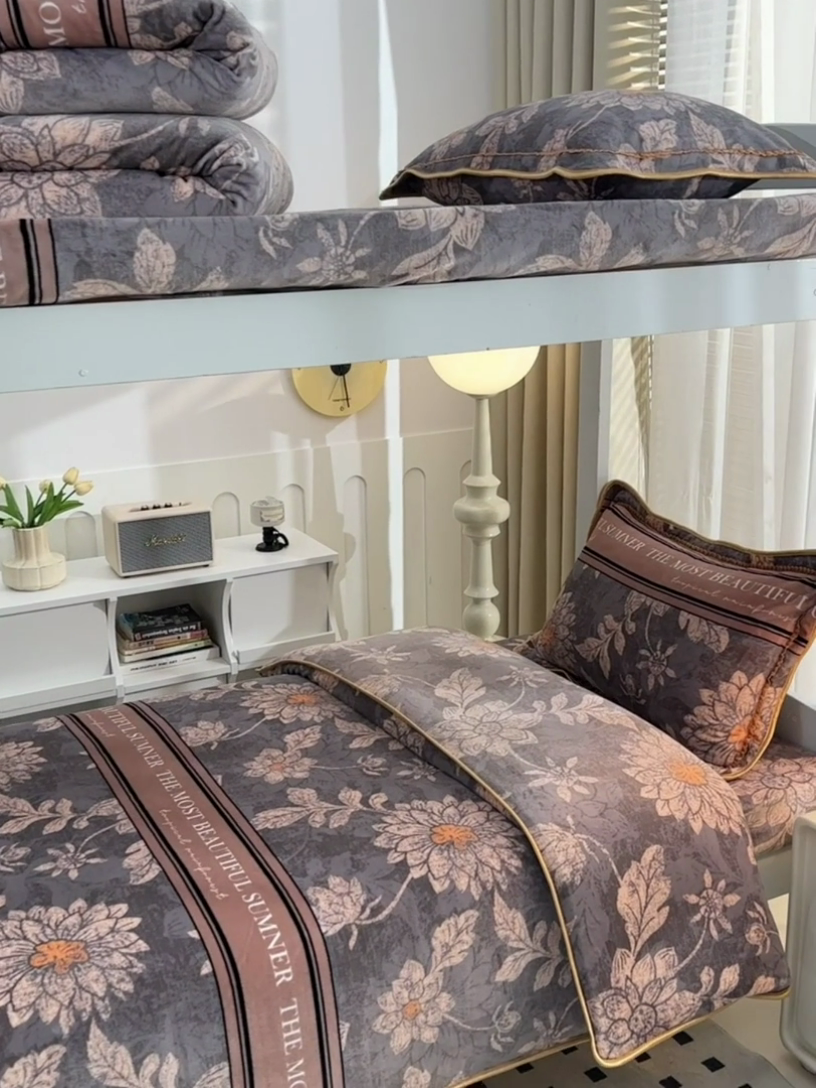 91家纺网 家纺一手货源 找家纺 （总）芯诗曼家纺 2025新款金貂绒牛奶绒印花三件套