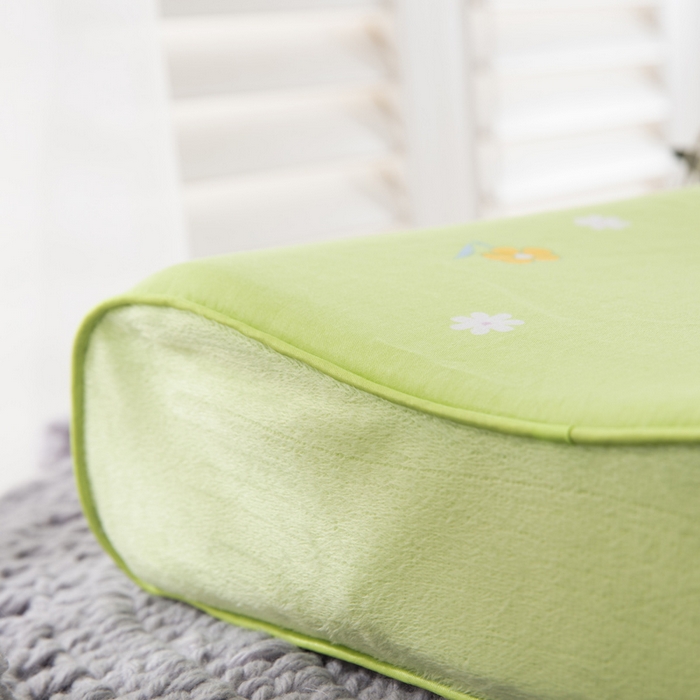 91家纺网 家纺一手货源 找家纺 大黄蜂家居家纺 2025新款全棉13372棉儿童卡通乳胶枕套 小猪绿