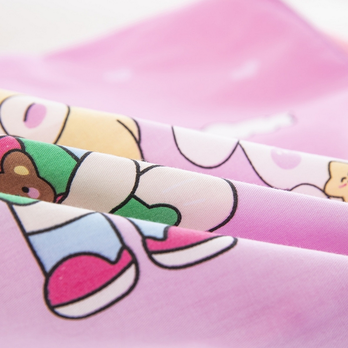 91家纺网 家纺一手货源 找家纺 大黄蜂家居家纺 2025新款全棉13372棉儿童卡通乳胶枕套 嗨皮女孩