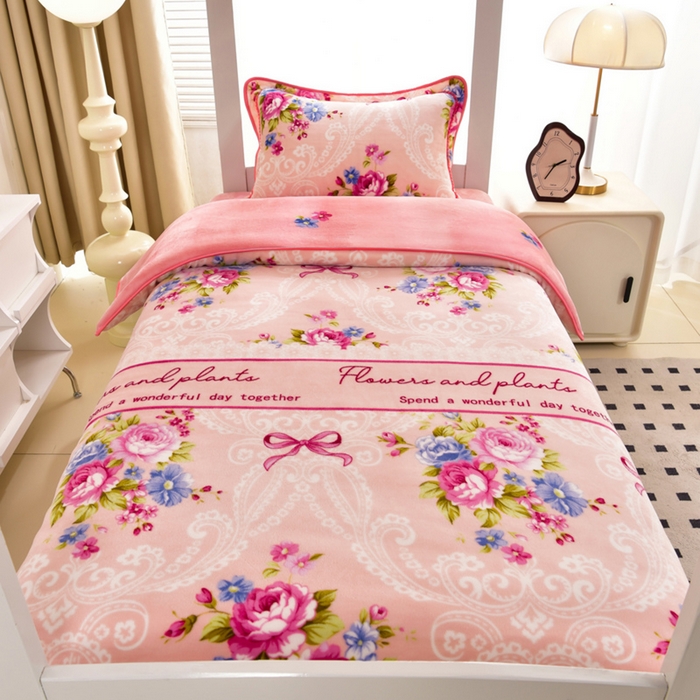 91家纺网 家纺一手货源 找家纺 芯诗曼家纺 2025新款金貂绒牛奶绒印花三件套 富贵牡丹