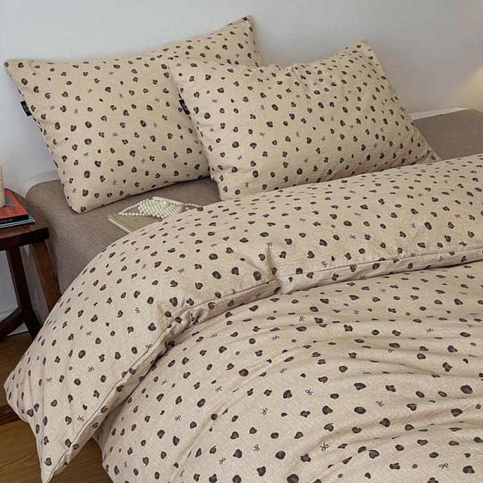 91家纺网 家纺一手货源 找家纺 一比一家纺 2025秋冬新款高克重棉麻原麻复古诧季风原麻四件套-简单款 复古豹