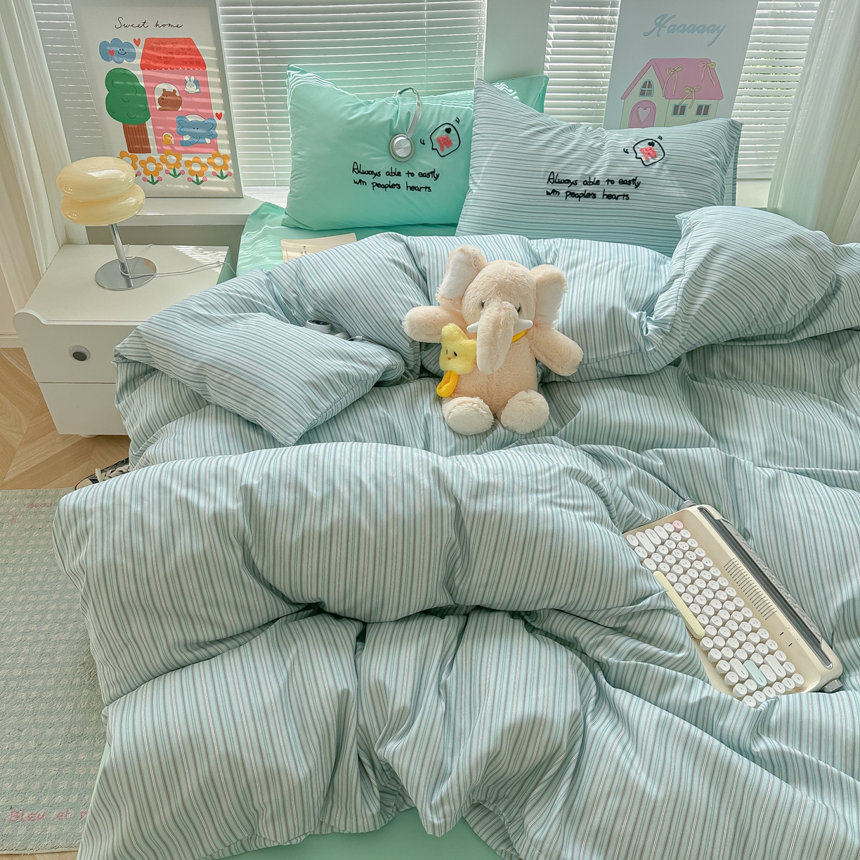 91家纺网 家纺一手货源 找家纺 （总）子钦家纺 2025新款云朵棉水洗棉Ins风简约四件套（场景二）繁花系列