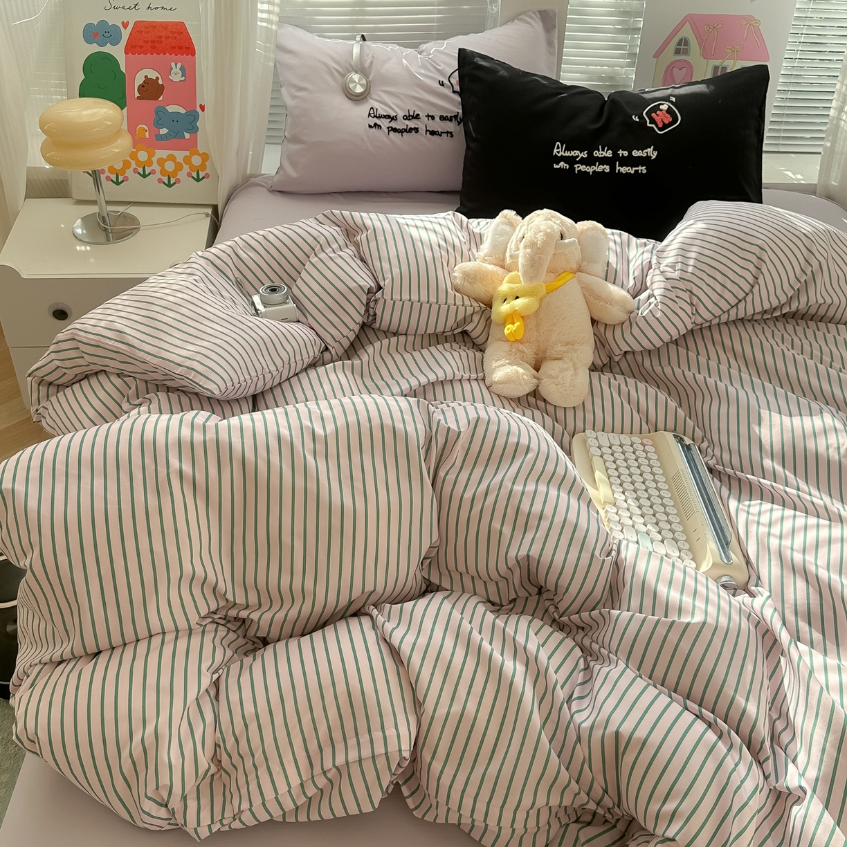 91家纺网 家纺一手货源 找家纺 （总）子钦家纺 2025新款云朵棉水洗棉Ins风简约四件套（场景二）繁花系列